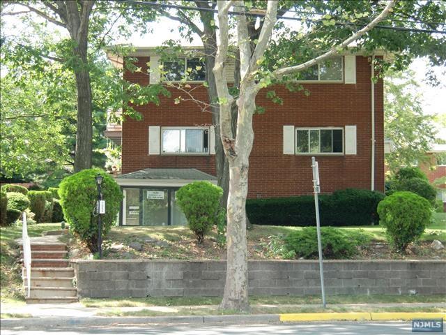 1323 Anderson Avenue - Photo 1