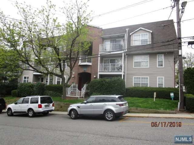 18 Garden Place - Photo 1