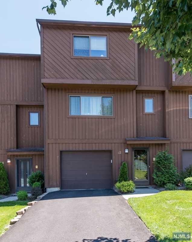 42 Metro Vista Drive - Photo 1