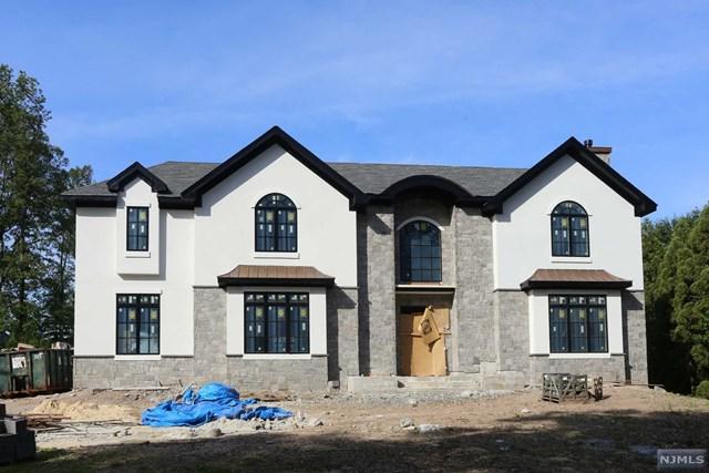 18 Essex Drive - Photo 1
