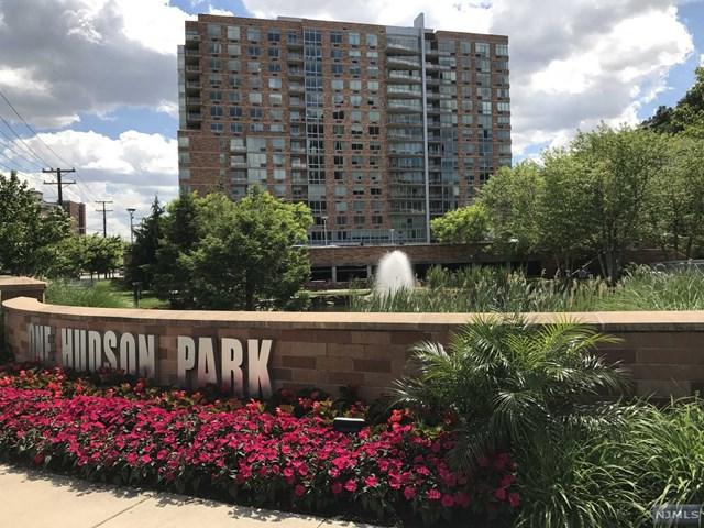 1015 Hudson Park - Photo 1