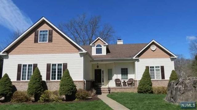 12 Fox Hollow Way - Photo 1