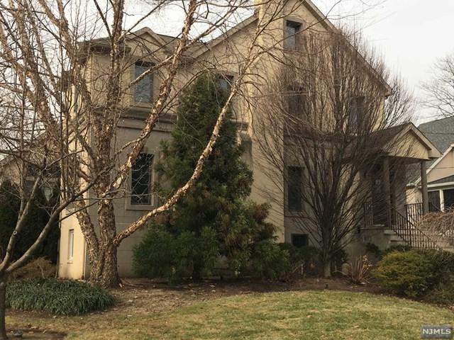 1099 Briar Way - Photo 1