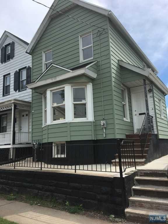 150 Ward Street - Photo 1