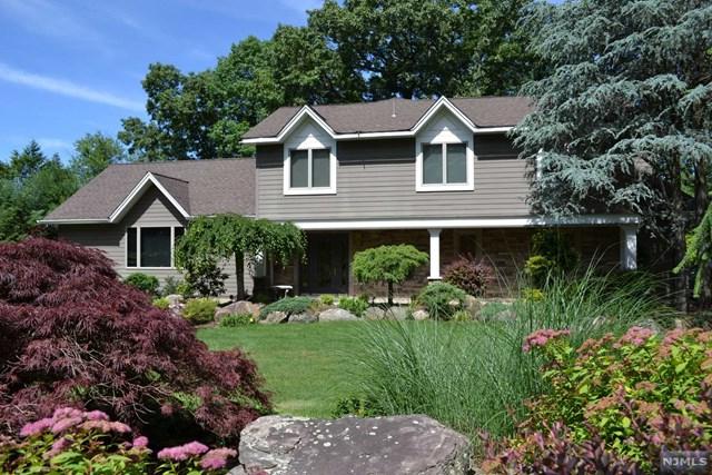 638 Rita Drive - Photo 1
