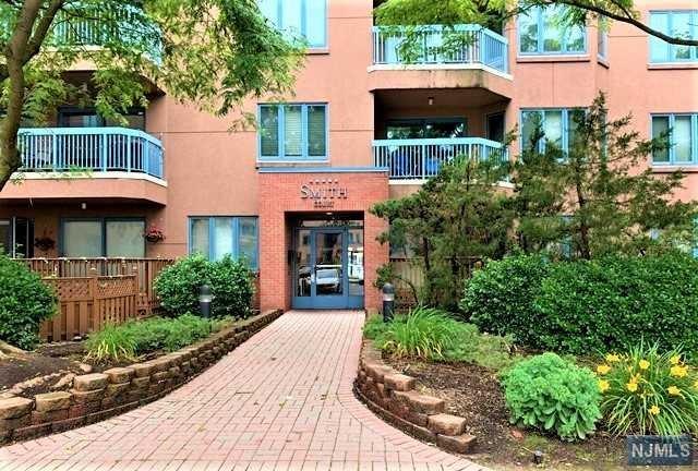 101 Smith Court - Photo 1