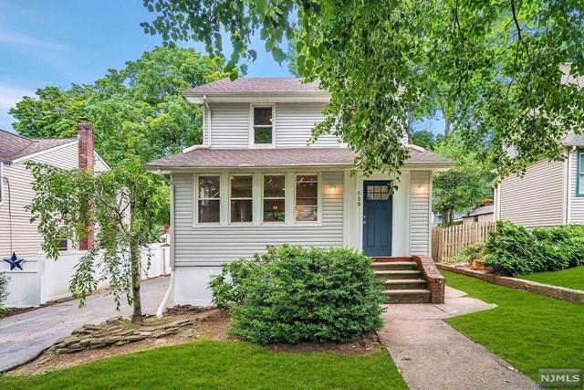 539 Kenwood Place - Photo 1