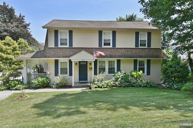 999 Valley Road - Photo 1