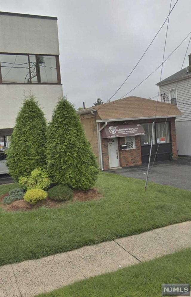 834 Clifton Avenue - Photo 1