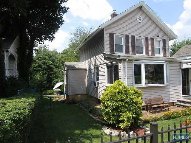 489 Franklin Avenue - Photo 1