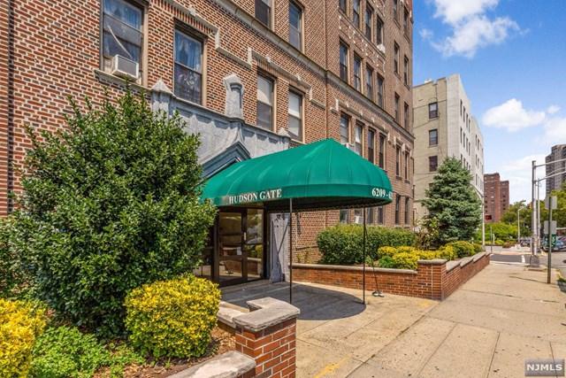 6215 Boulevard East - Photo 1