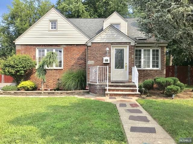 17-23 Berdan Avenue - Photo 1