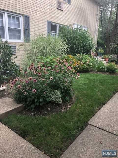 470 Valley Road - Photo 1