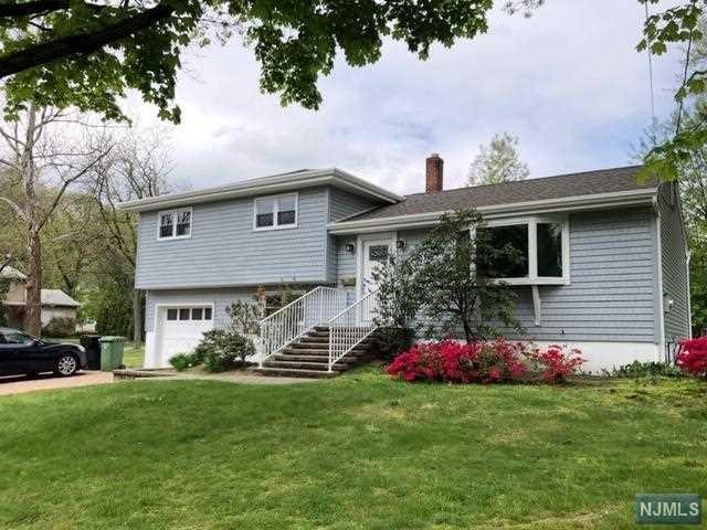 446 Roedel Place - Photo 1