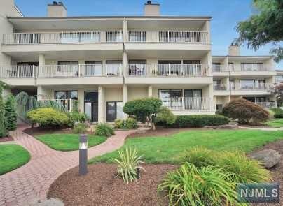 1225 River Road - Photo 1