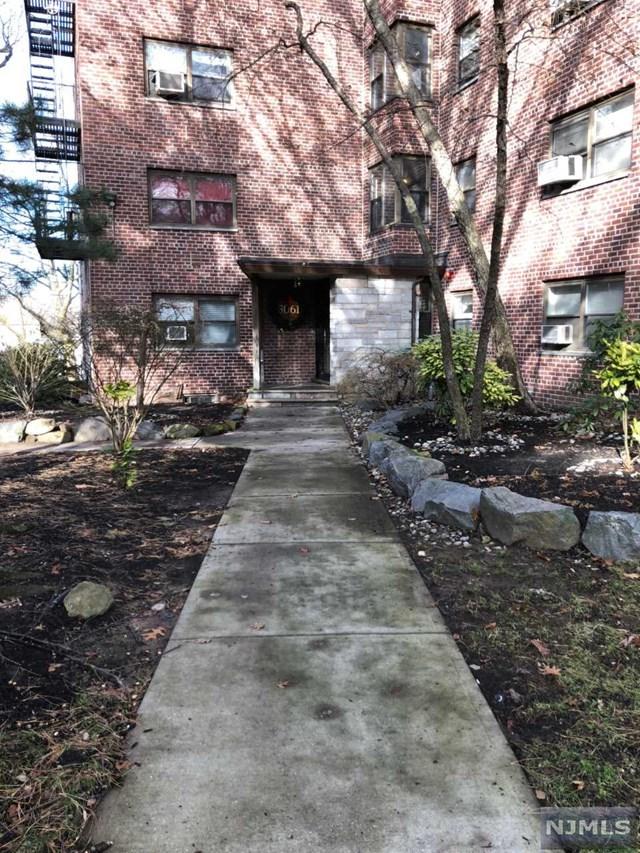 3060 Edwin Avenue - Photo 1