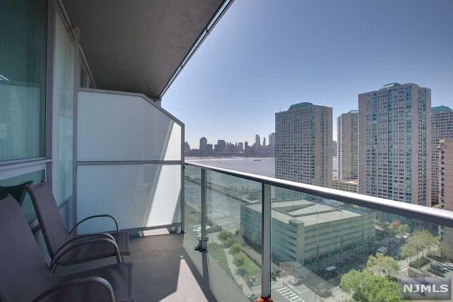 20 Newport Parkway - Photo 1