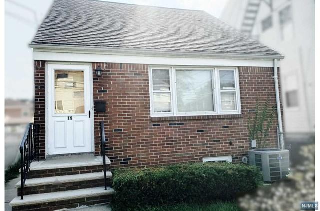 19 Albert Street - Photo 1
