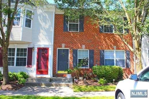 2217 Lancaster Court - Photo 1
