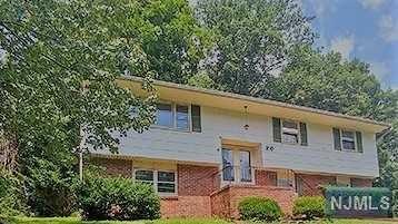 20 Louis Drive - Photo 1