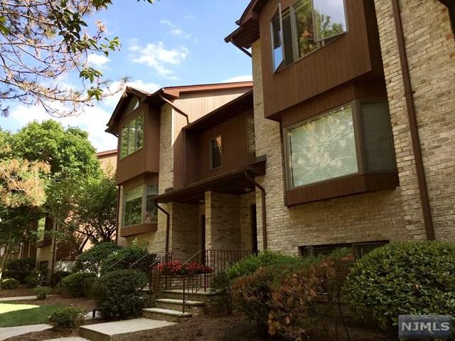 8 Westley Lane - Photo 1