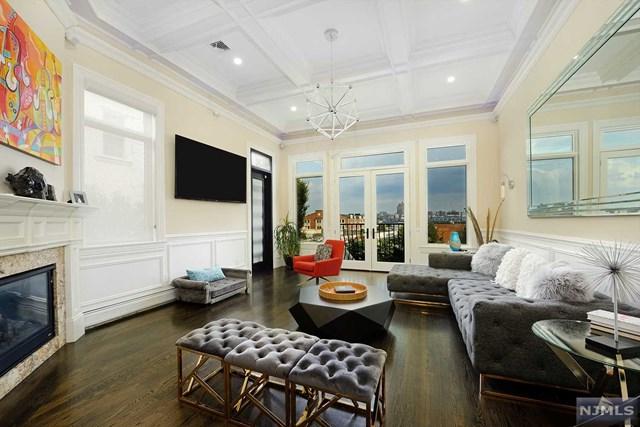 63 Edgewater Place - Photo 1