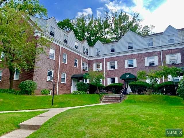 140 Englewood Avenue - Photo 1