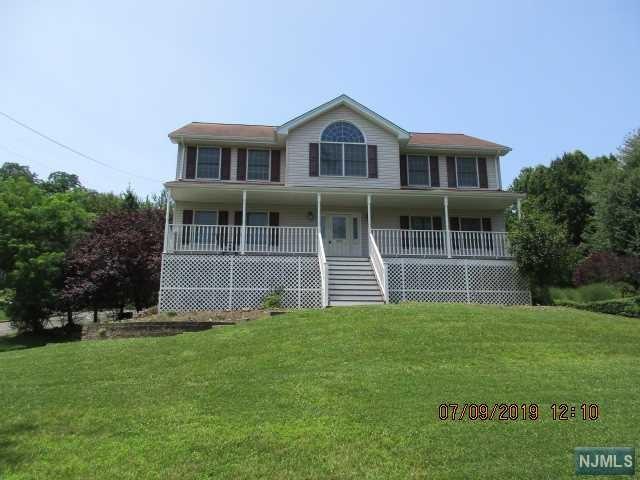 407 East Avenue - Photo 1