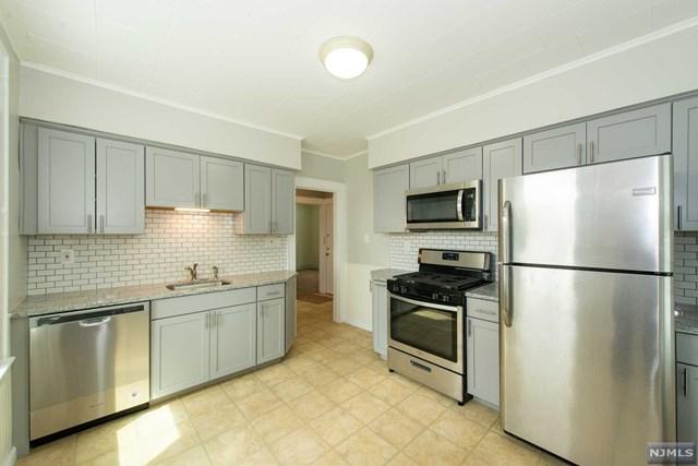 14 Lincoln Terrace - Photo 1