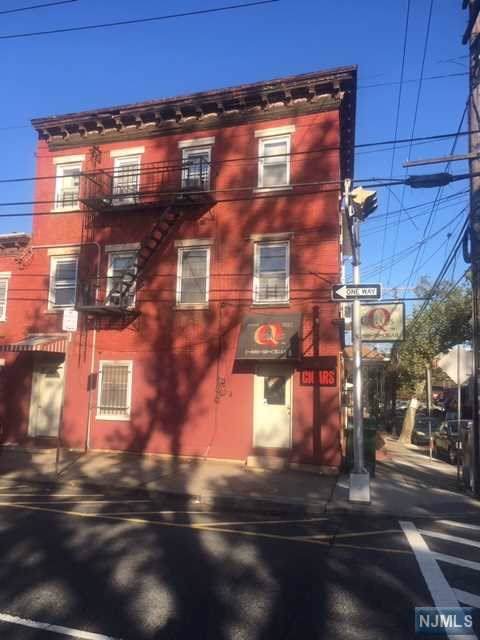162 Lafayette Street - Photo 1