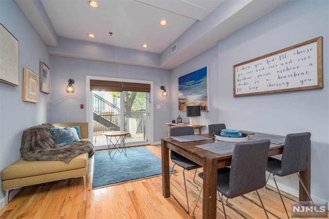 412 Monroe Street - Photo 1
