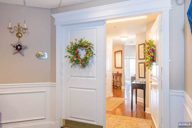 2302 Wickham Terrace - Photo 1