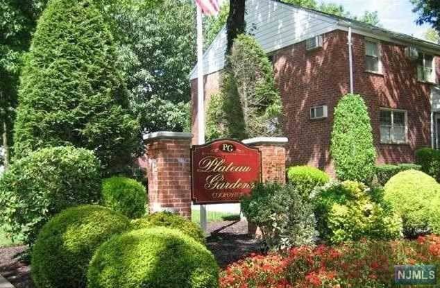 439B Plateau Avenue - Photo 1