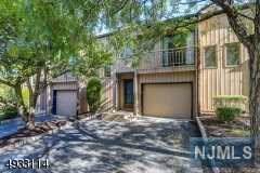 523 Stephanie Drive - Photo 1