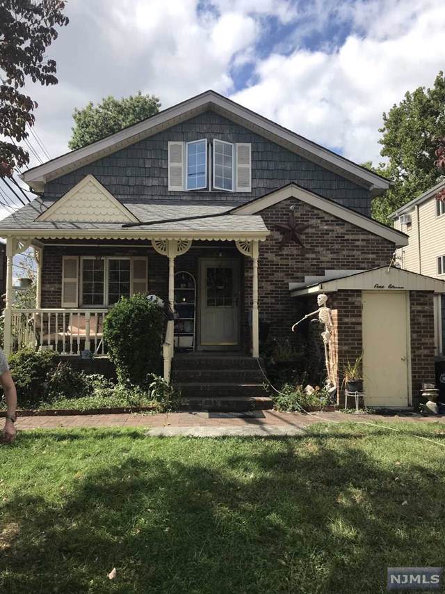 111 Madison Street - Photo 1