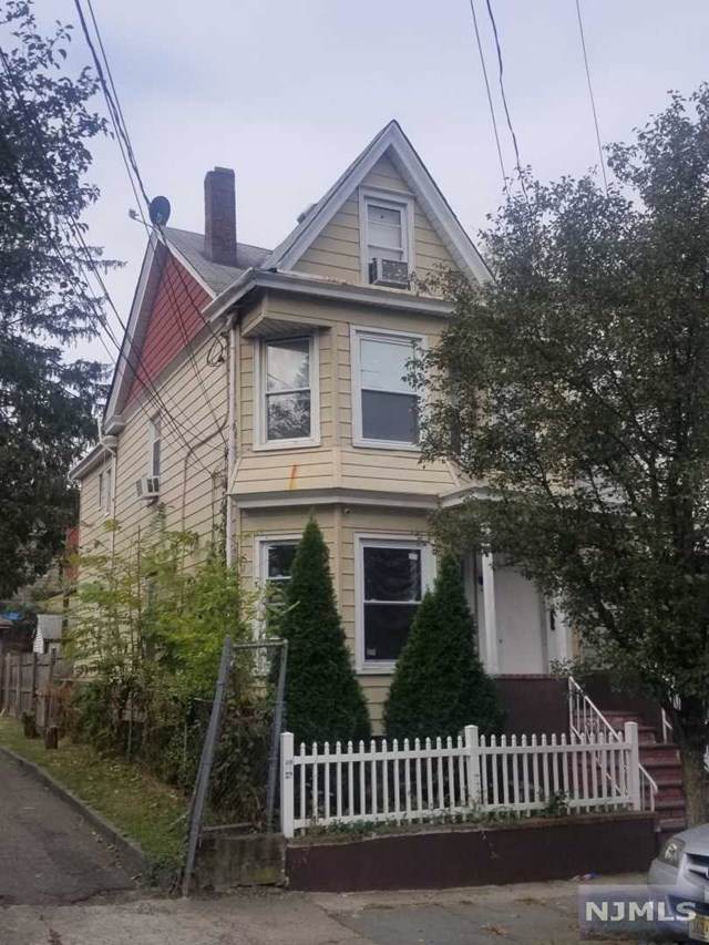 123 Coral Street - Photo 1