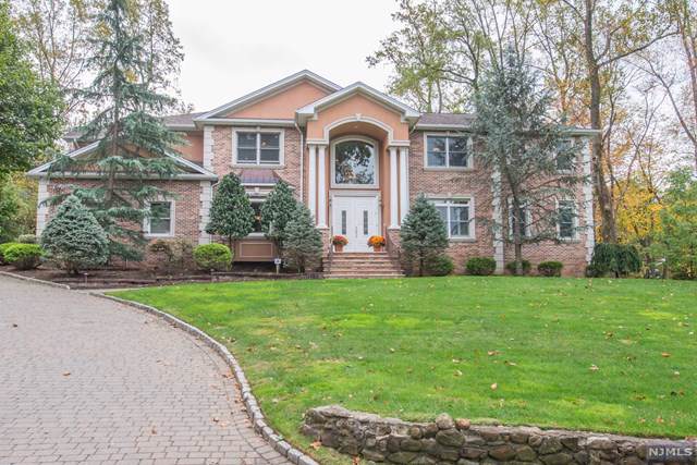 32 Evergreen Drive - Photo 1
