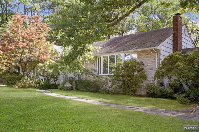 63 Oxford Drive - Photo 1