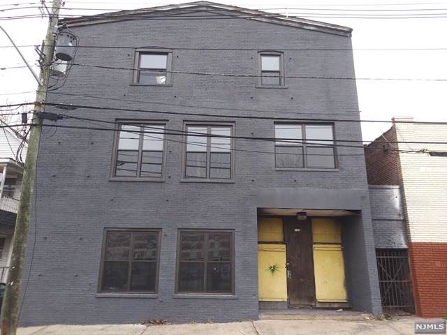 182 New Street - Photo 1