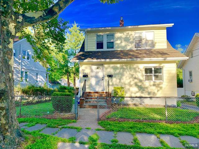 467 Elm Avenue - Photo 1