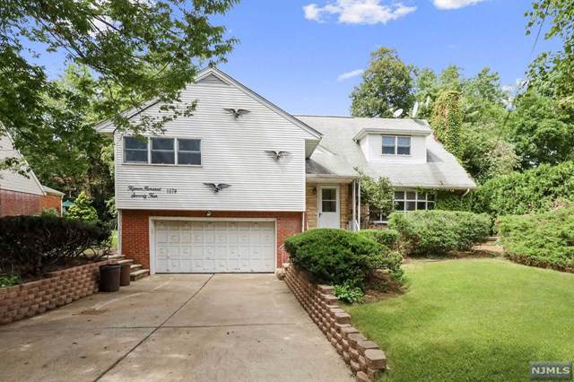 1574 Sussex Road - Photo 1