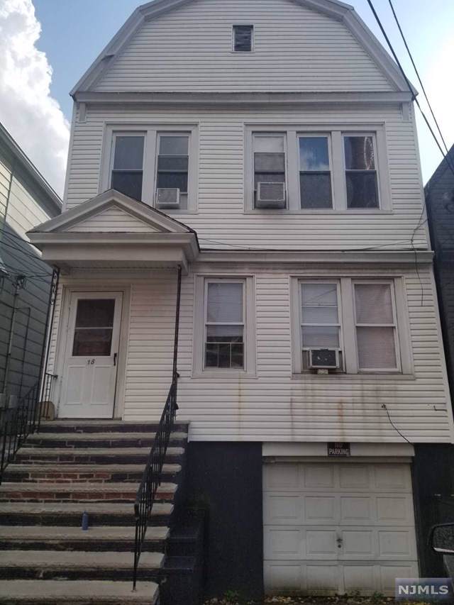 18 29th Street - Photo 1