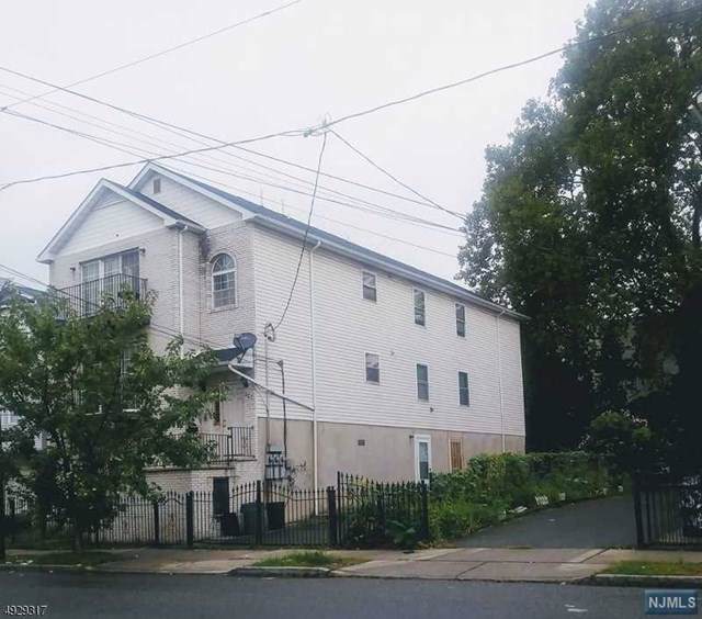357-359 Hawthorne Avenue - Photo 1