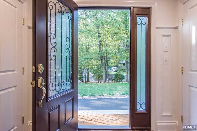 38 Round Hill Road - Photo 1