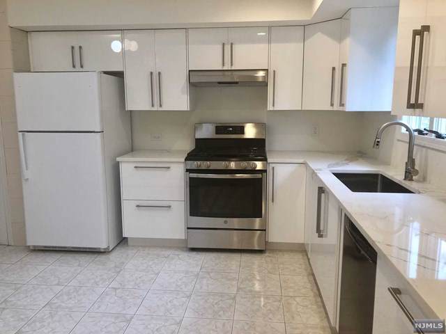 35 Newcomb Road - Photo 1