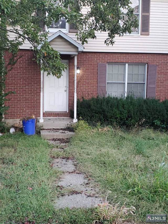 22 Dandridge Drive - Photo 1