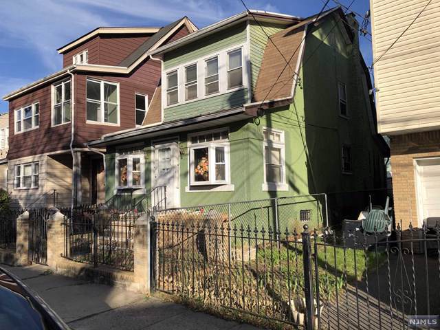 136 Columbia Avenue - Photo 1