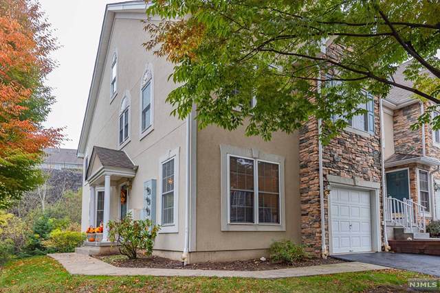26 Peach Tree Lane - Photo 1