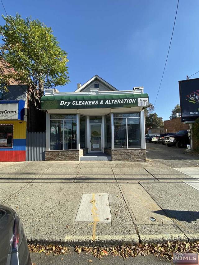 102 Anderson Street - Photo 1