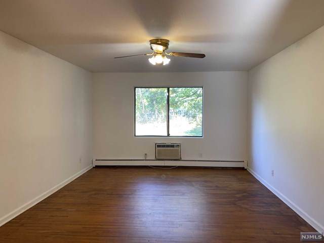 104 Bellgrove Drive - Photo 1